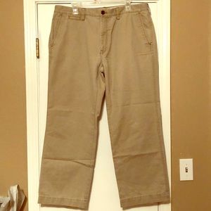 Men’s Khaki pants